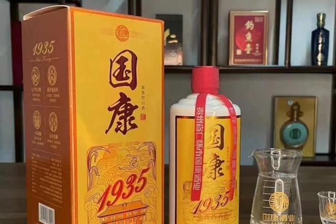 满面春风一酒脱，二二四里好三奇-满面春风一酒脱，二二四里好三奇