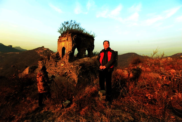 在古老的华夏大地上，流传着无数关于神仙与凡人的传说。其中，最为人津津乐道的，莫过于嫦娥与后羿的爱情故事。然而，今天我要讲述的，却是一个鲜为人知、充满奇幻色彩的新篇章—紅紅雙眼嫦娥愛。紅紅雙眼嫦娥愛