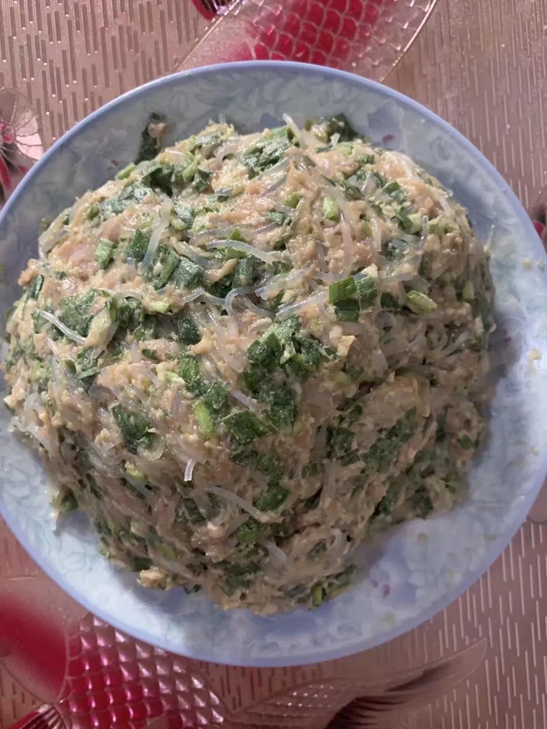 丰衣足食人自乐