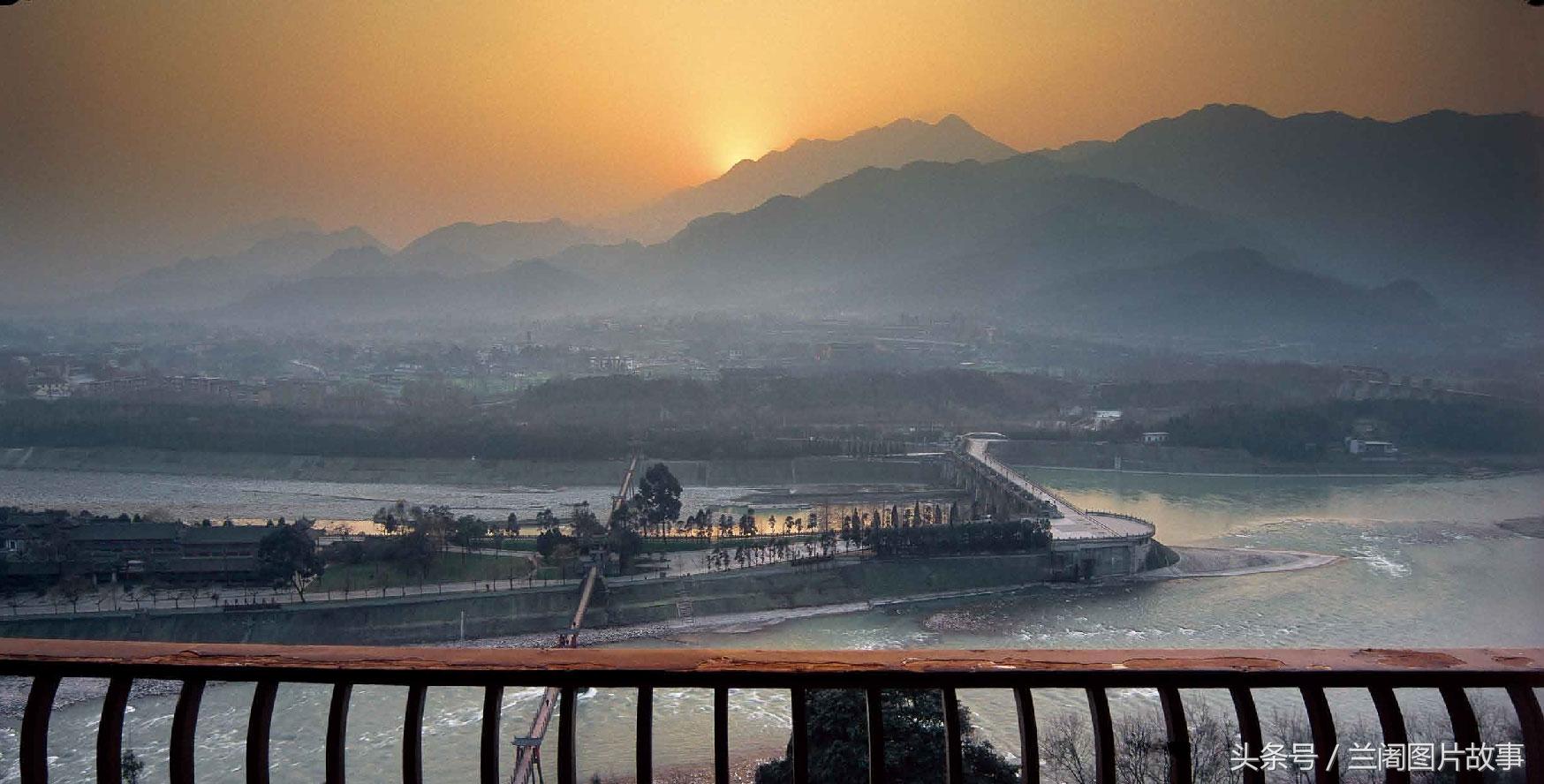 山瓶乳酒下青云